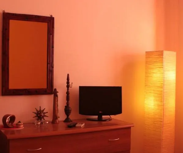 Naxos House Apartment *