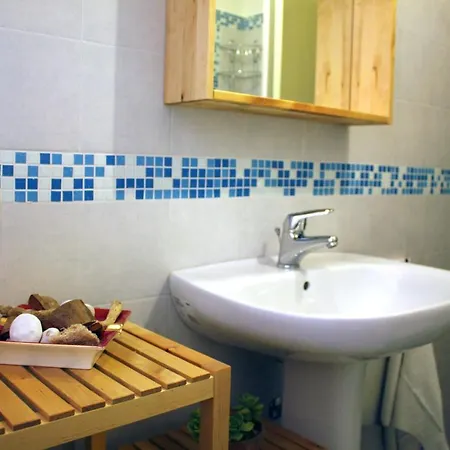 Naxos House جيارديني ناكسوس